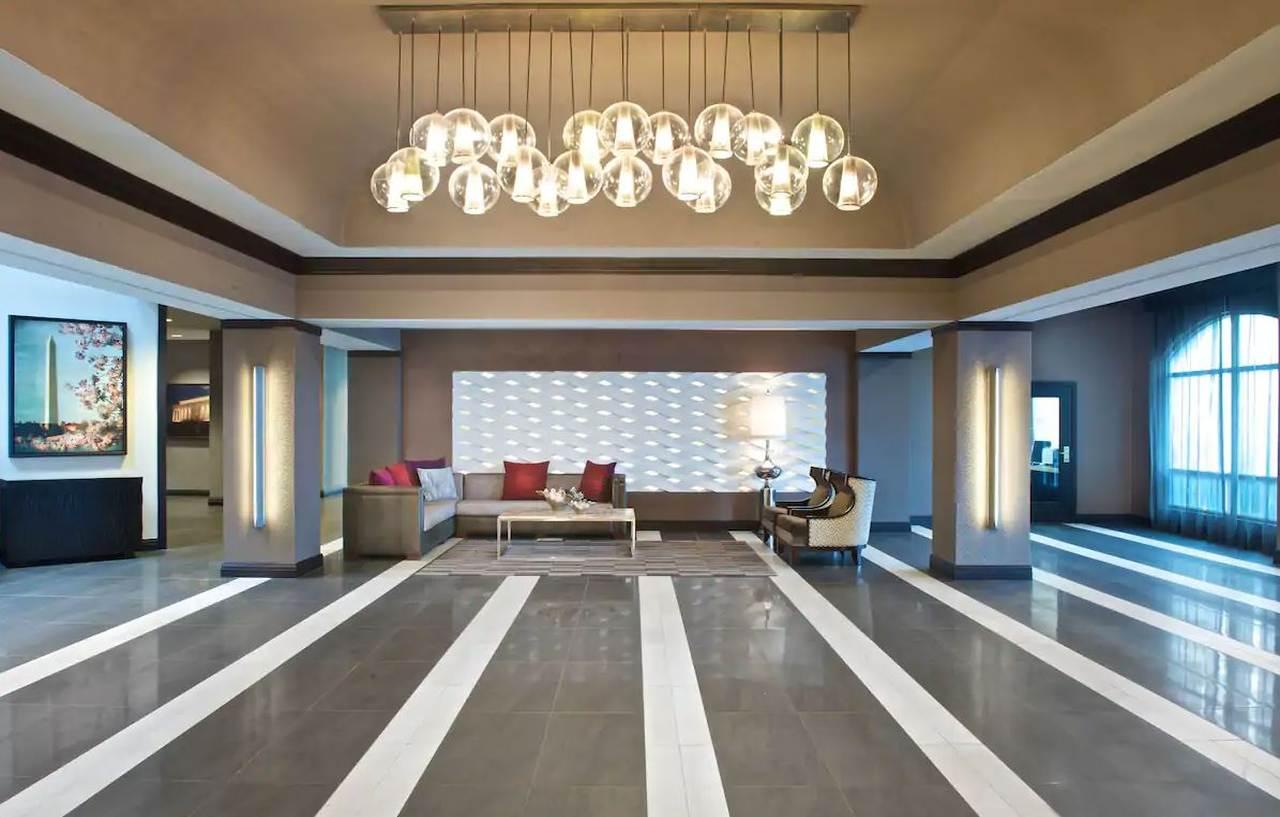 Embassy Suites By Hilton Dallas Near The Galleria Екстер'єр фото