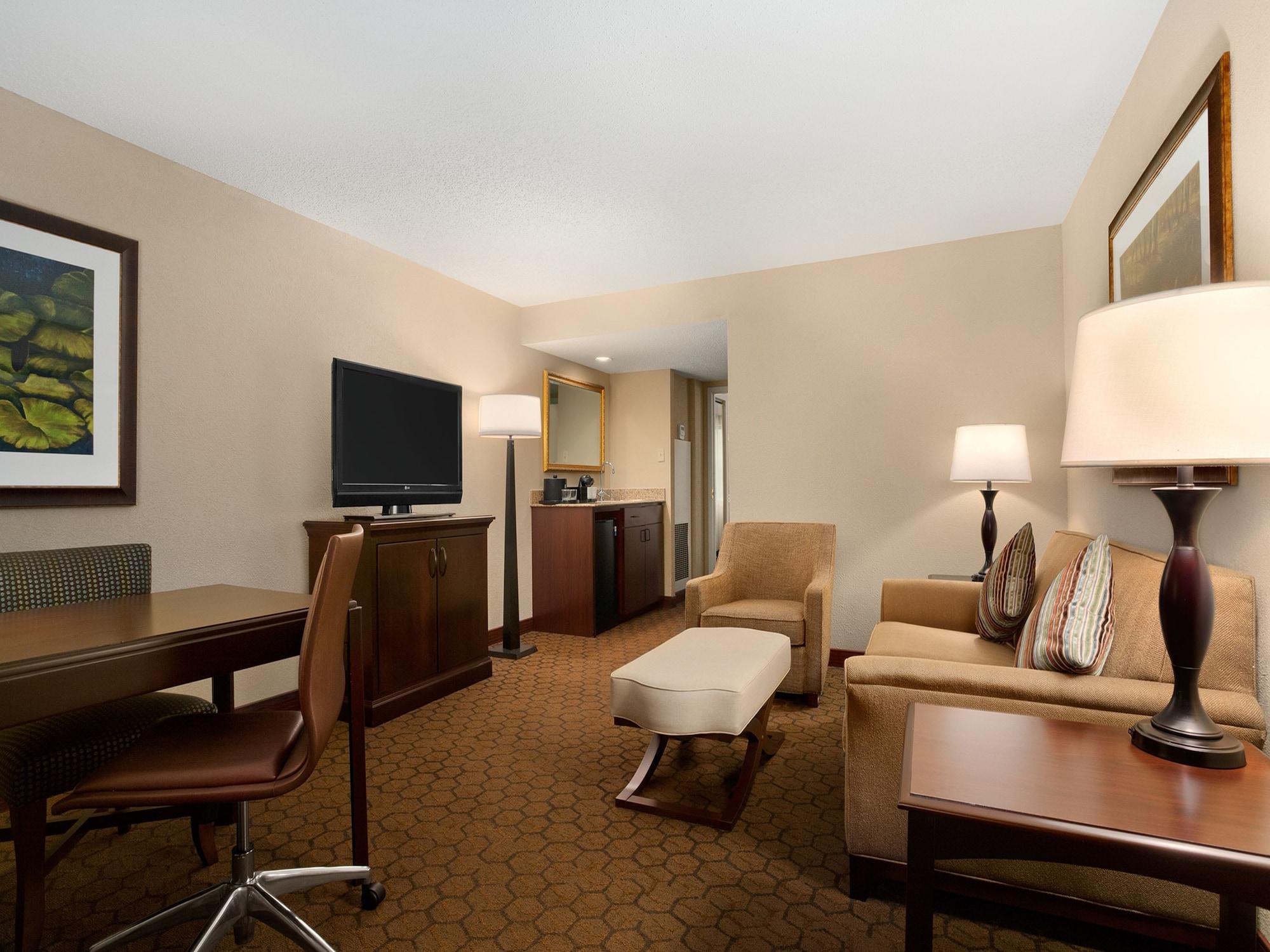 Embassy Suites By Hilton Dallas Near The Galleria Екстер'єр фото